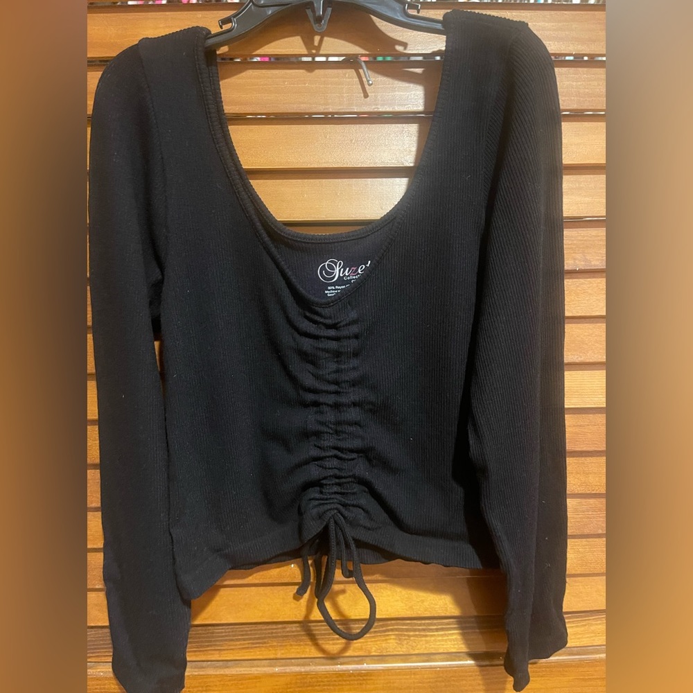 Suzette collection‎ fitted crop top